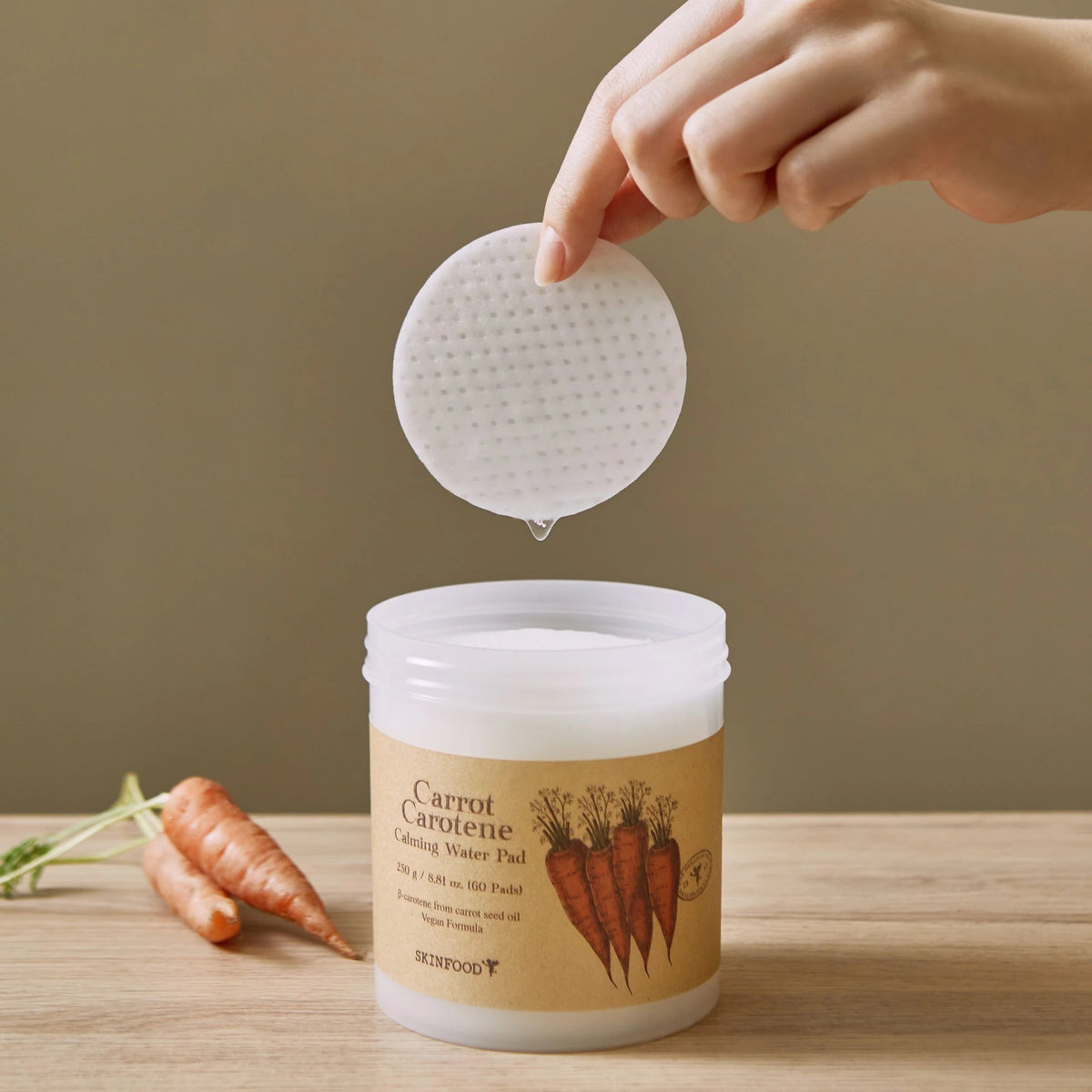 SKINFOOD Carrot Carotene Calming Water Toner Pads